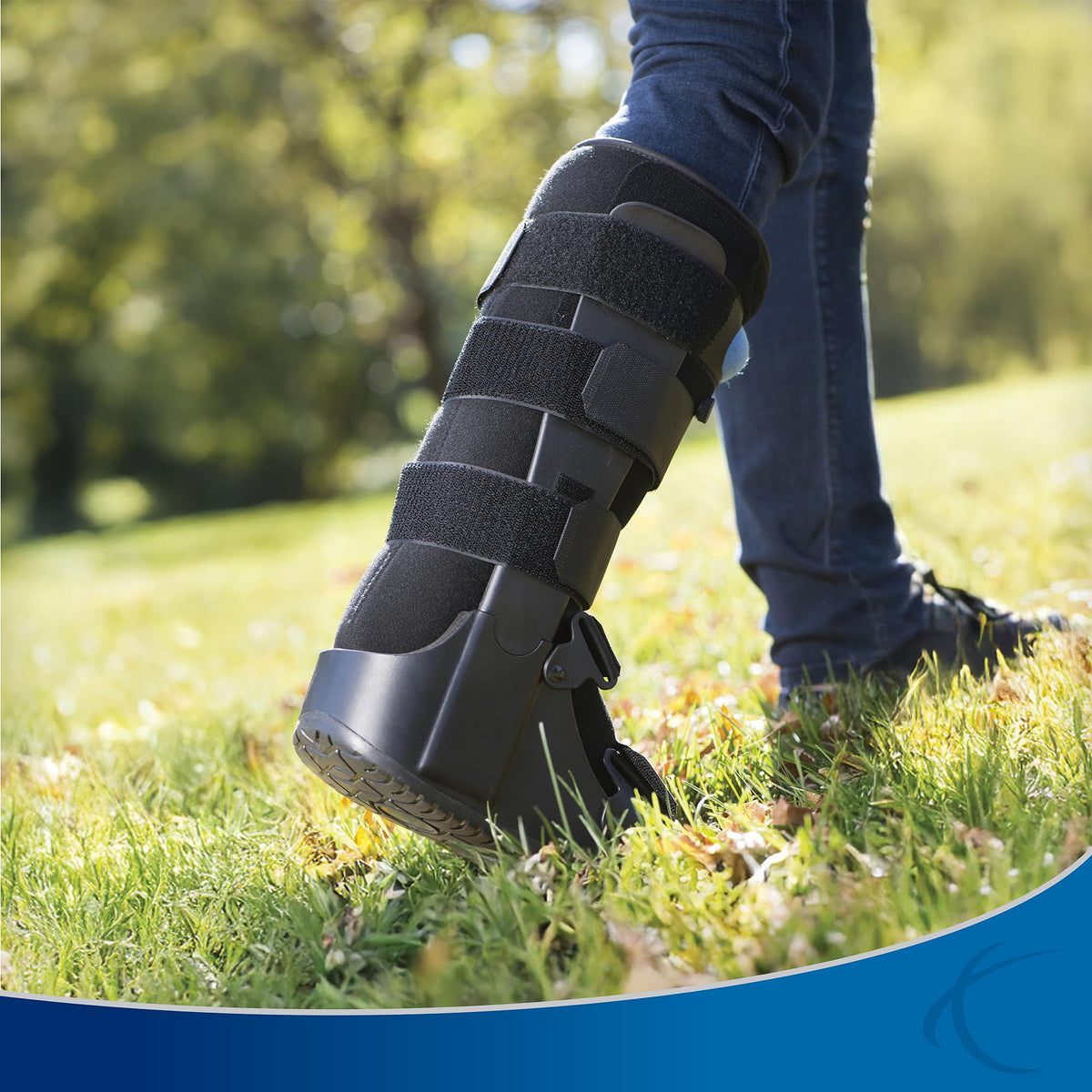 Large Black Fracture Boot I589