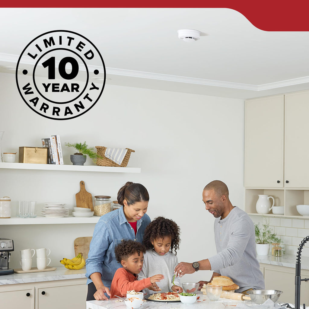 Compact Smoke Detector, AA Battery-Powered F445
